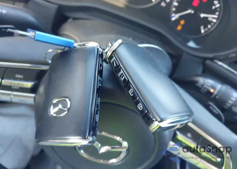 2021 Mazda Cx-30 Premium from USA, damaged, VIN 3MVDMBDL4MM210236